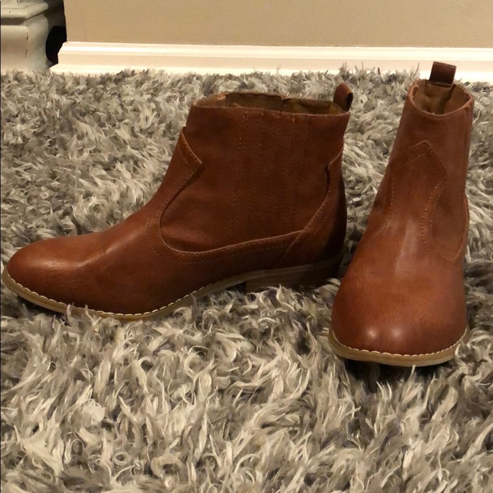 Brown leather ankle booties